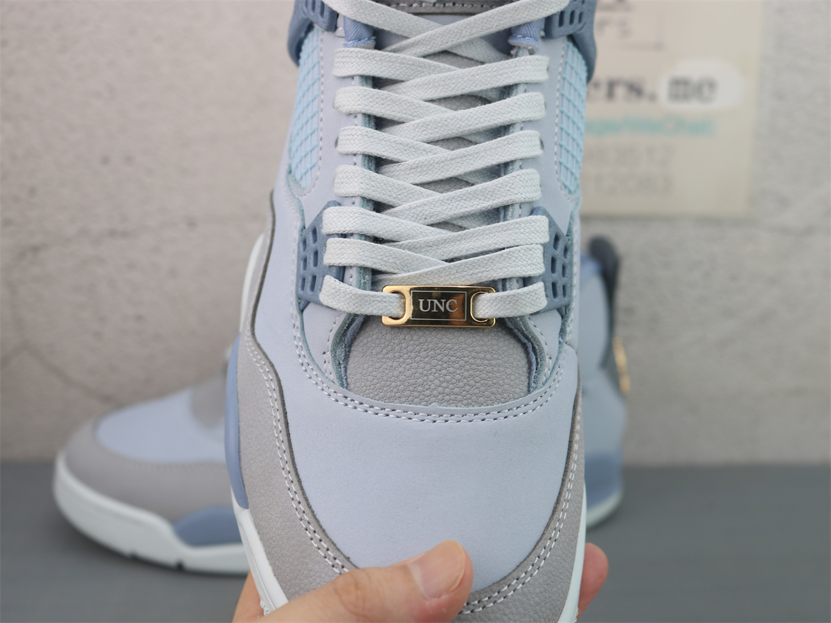 GX Batch Air Jordan 4 UNC Tar Heels PE HV9204-407